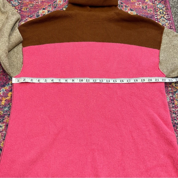 Free People Oversized Colorblock Turtleneck Sweater - XS - Picture 8 of 9
